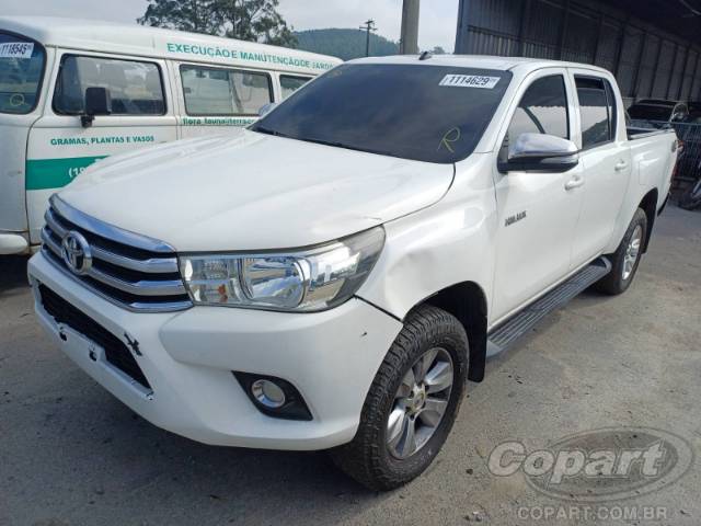 2016 TOYOTA HILUX CD 
