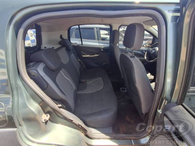 2016 FIAT UNO 