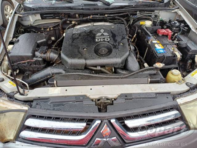 2015 MITSUBISHI PAJERO DAKAR 