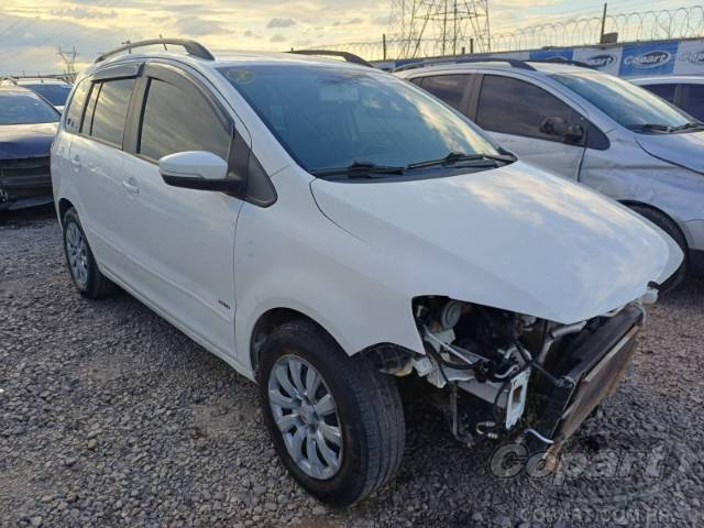 2013 VOLKSWAGEN SPACEFOX 