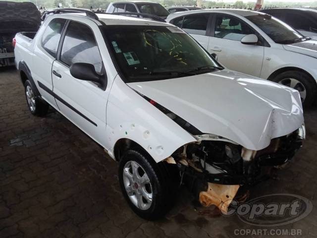 2014 FIAT STRADA CD 