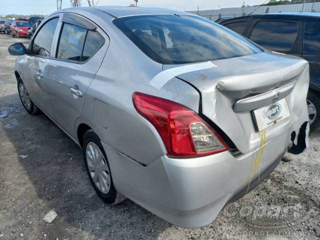 2018 NISSAN VERSA 
