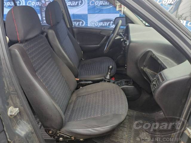 2004 VOLKSWAGEN GOL 