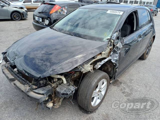 2014 VOLKSWAGEN GOLF 