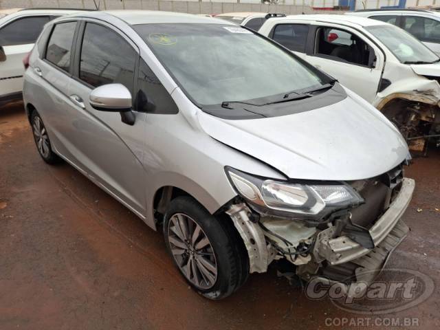 2016 HONDA FIT 