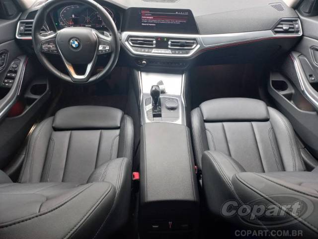 2021 BMW SERIE 3 