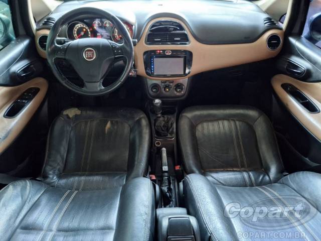 2016 FIAT LINEA 