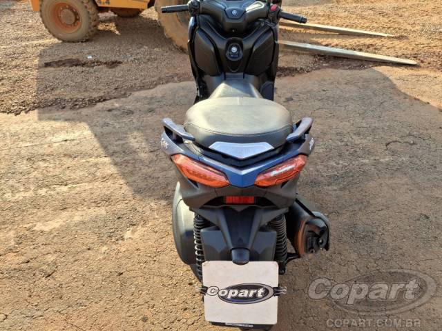 2021 YAMAHA XMAX 