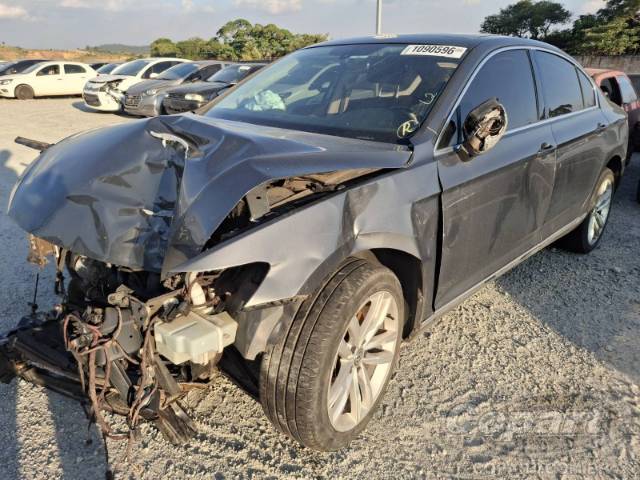 2016 VOLKSWAGEN PASSAT 