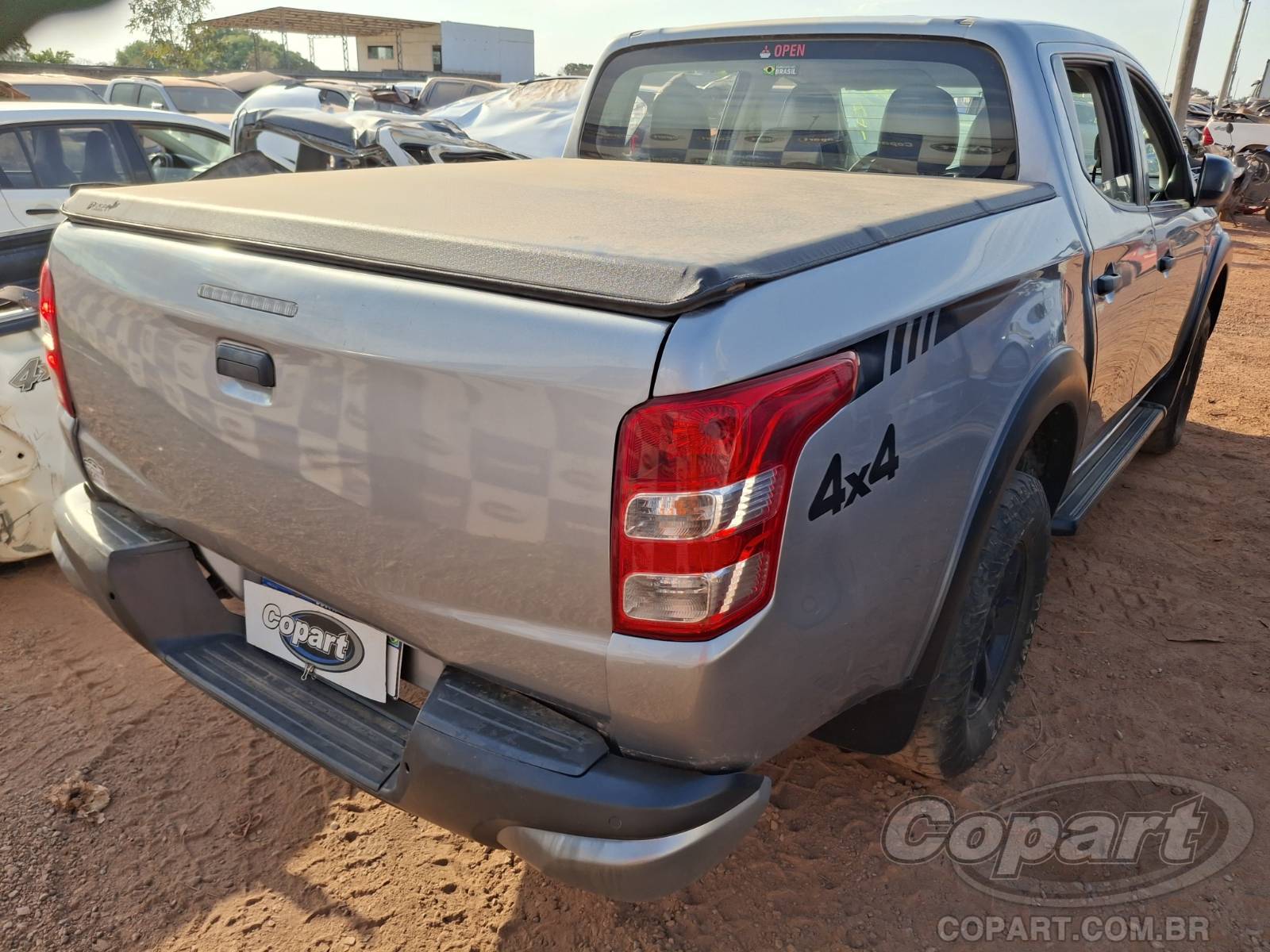 2022 MITSUBISHI L200 TRITON — foto 4 de 10