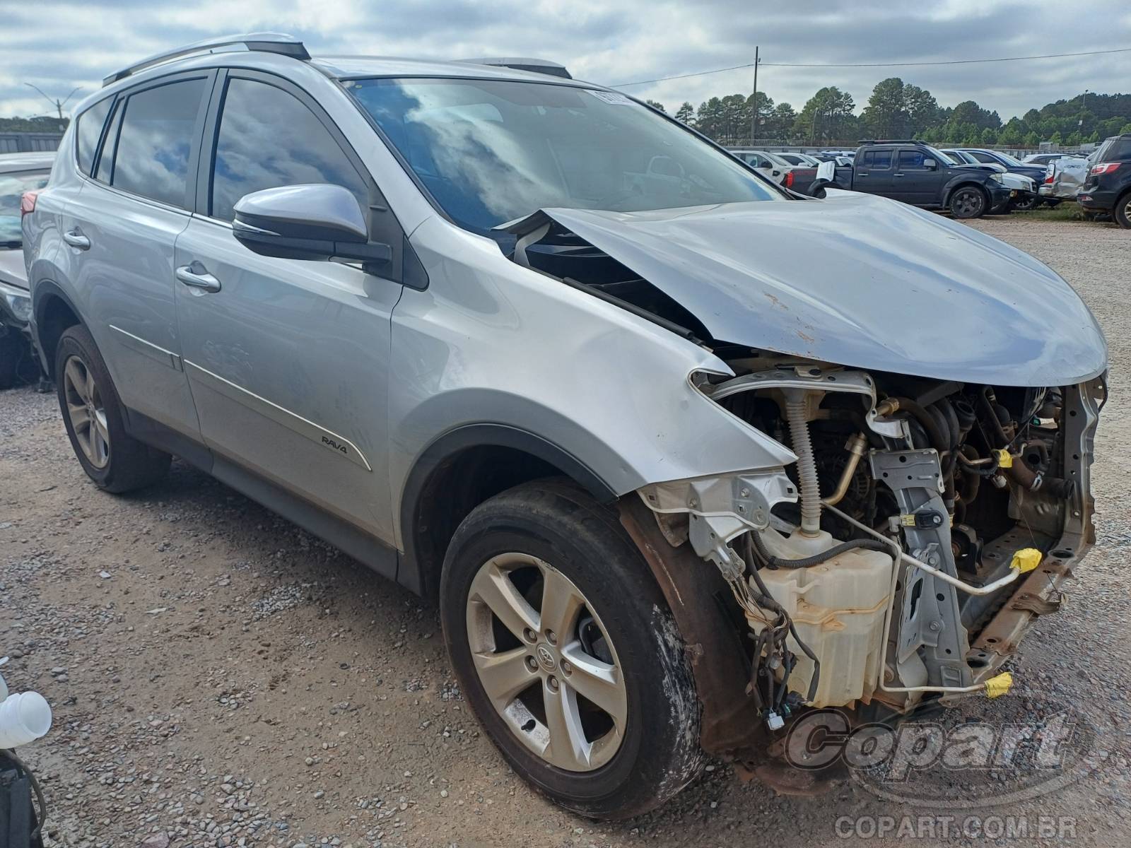 Veículo Toyota RAV4 Toyota RAV4 2.0 16V Dual VVTi 2013 Pequena Monta 2013 em leilão
