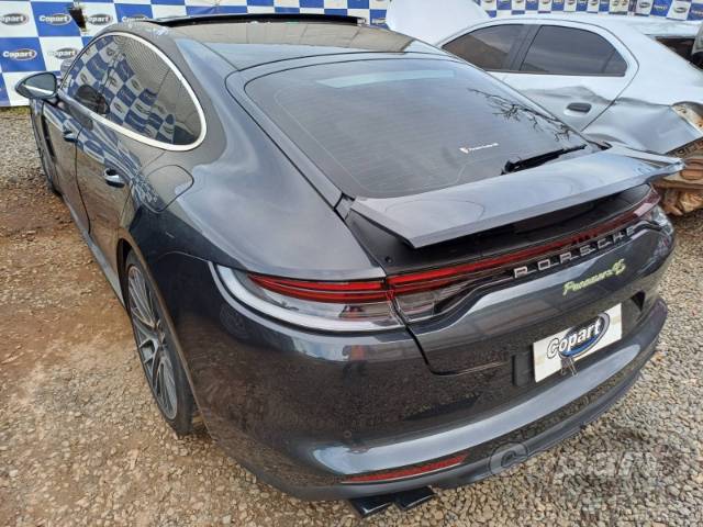 2023 PORSCHE PANAMERA 