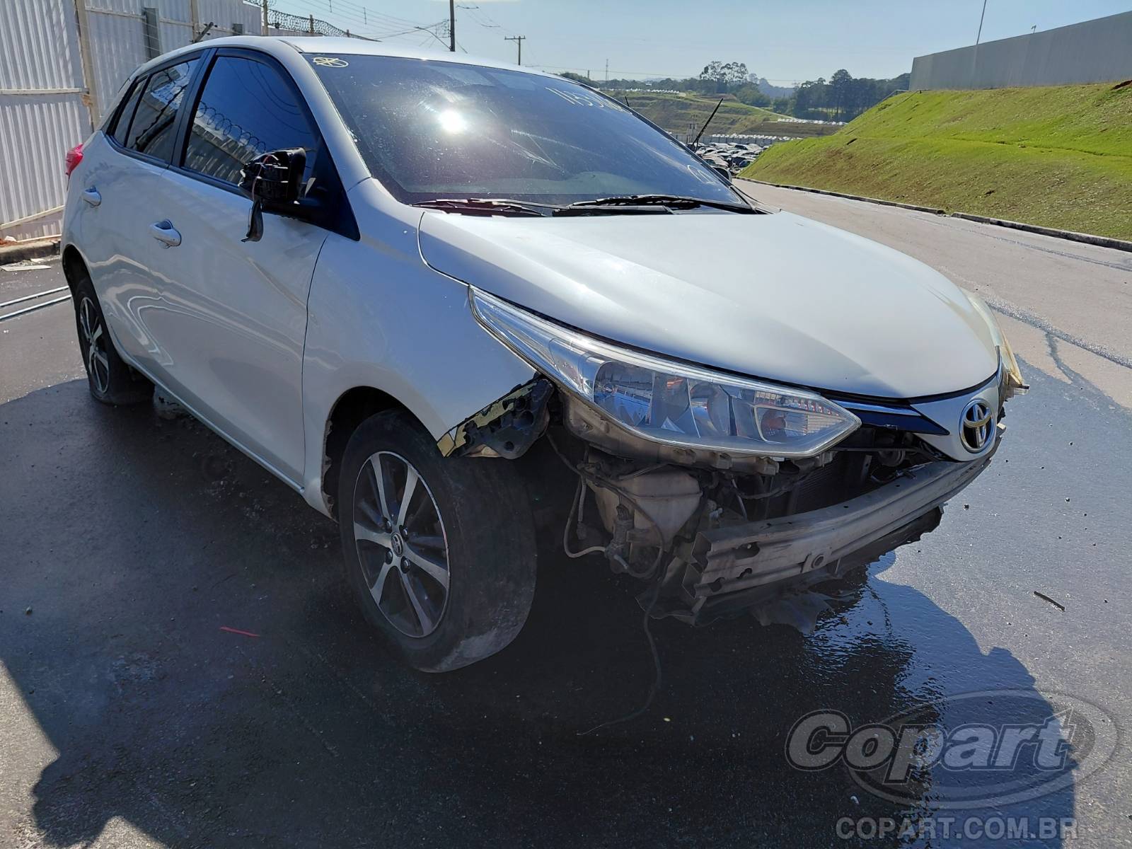 TOYOTA YARIS XS CVT 1.5 16V Dual VVT-i