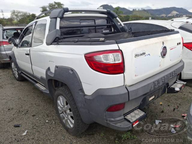 2016 FIAT STRADA CD 