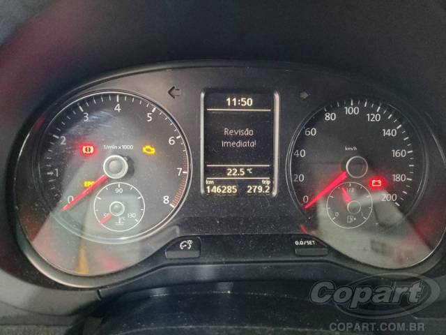 2011 VOLKSWAGEN FOX 