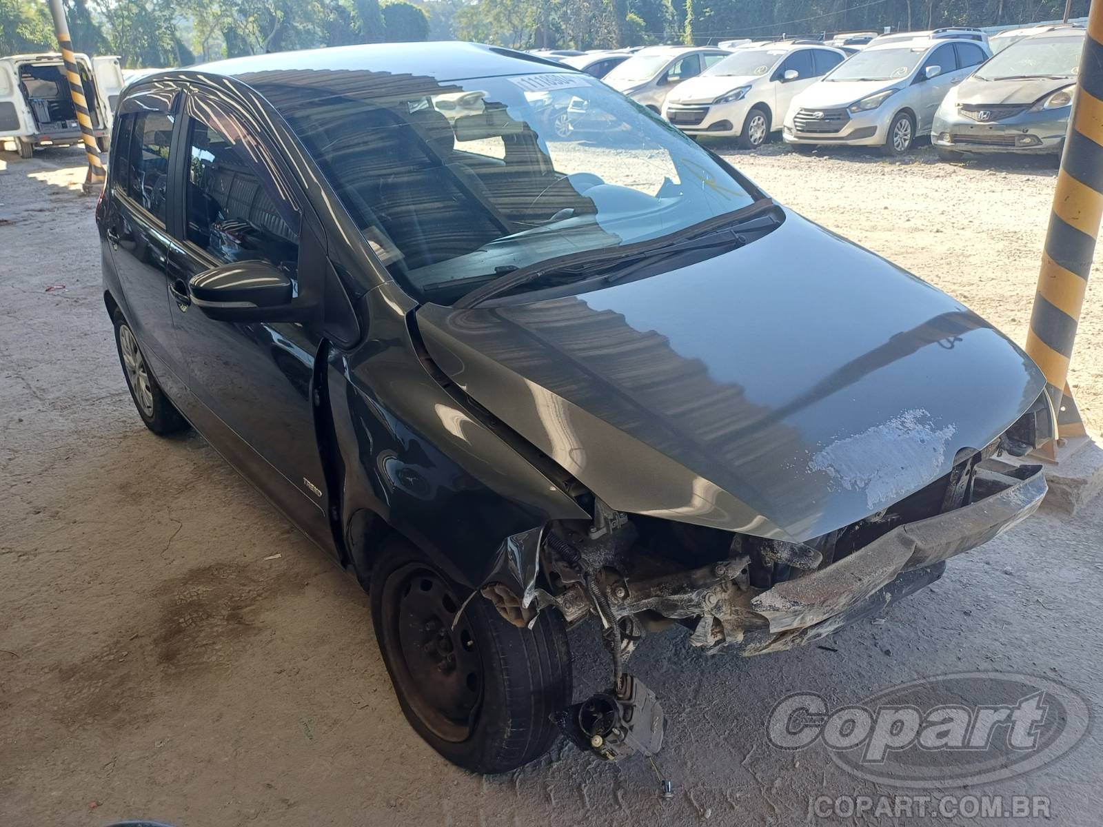Veículo VW - VolksWagen Fox VW Fox 1.0 Total Flex 2013 em leilão