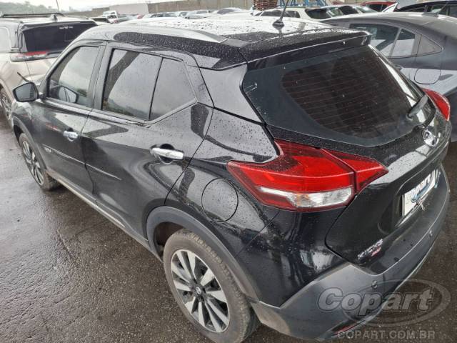 2018 NISSAN KICKS 