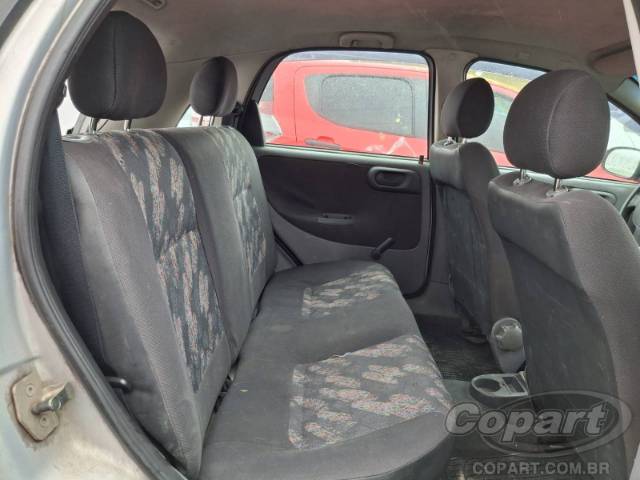 2004 CHEVROLET CORSA 