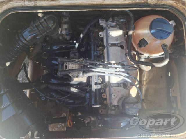 2010 VOLKSWAGEN KOMBI 