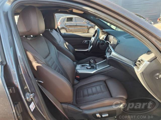 2022 BMW SERIE 3 