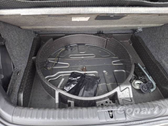 2011 VOLKSWAGEN TIGUAN 