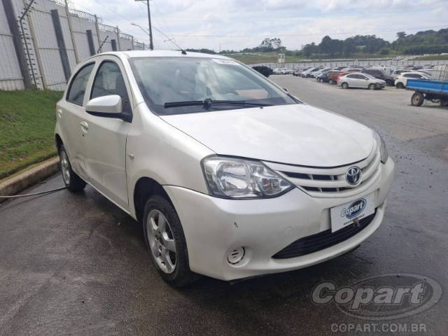 2016 TOYOTA ETIOS 