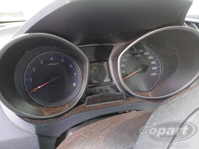 2014 HYUNDAI HB20 