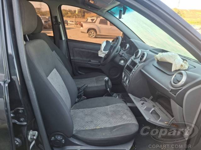 2012 FORD FIESTA 