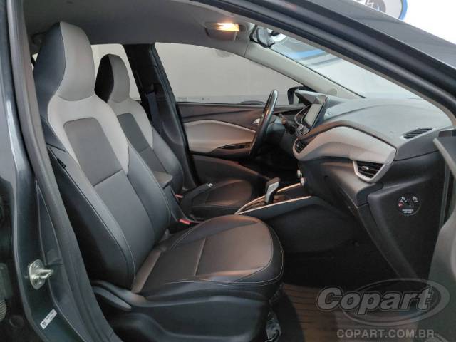 2025 CHEVROLET ONIX PLUS 