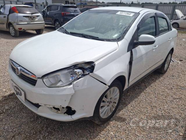 2015 FIAT GRAND SIENA 