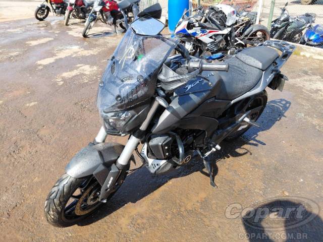 2025 BAJAJ DOMINAR 