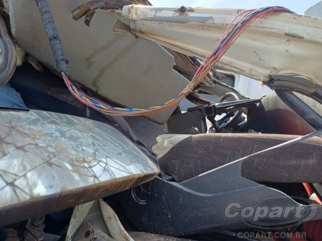 2011 MERCEDES BENZ AXOR 