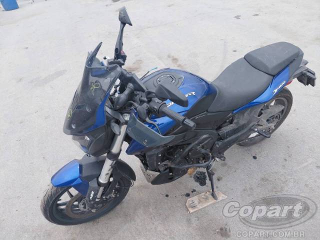 2026 BAJAJ DOMINAR 