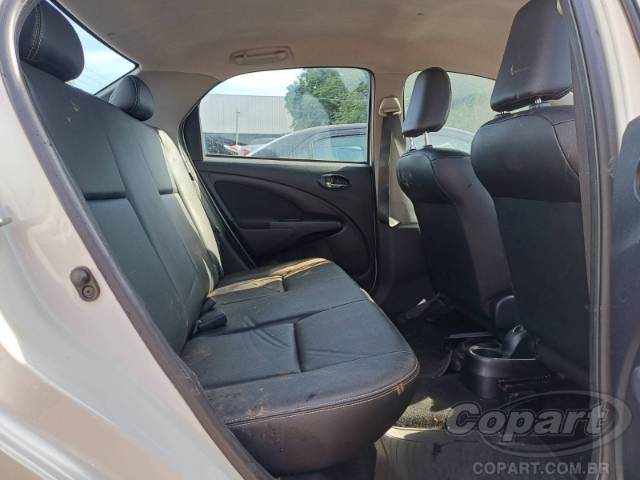 2016 TOYOTA ETIOS SEDA 