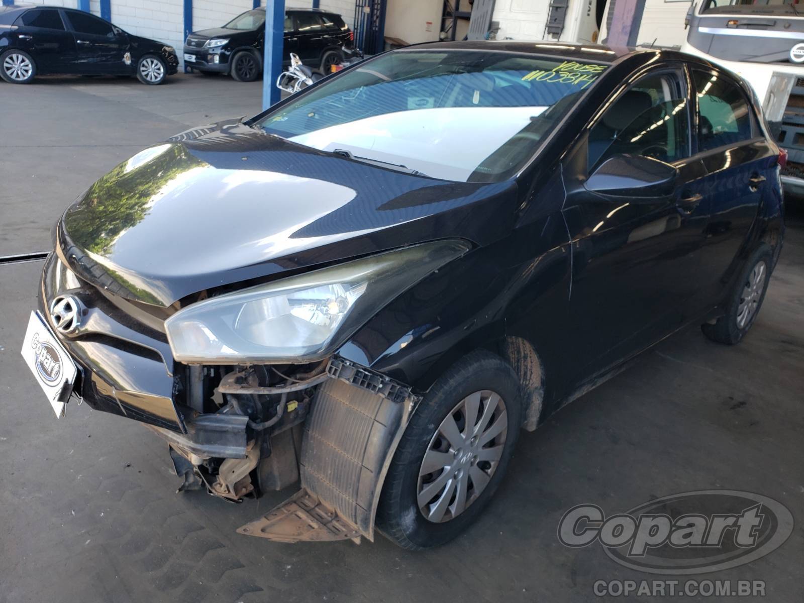 Foto 2: 2013 HYUNDAI HB20