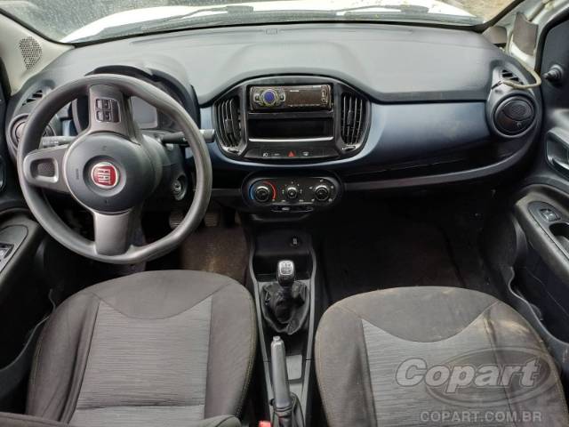 2017 FIAT UNO 