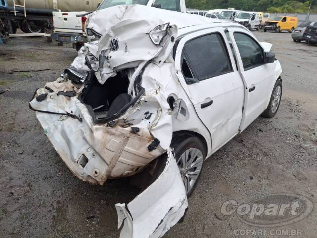 2023 VOLKSWAGEN VOYAGE 