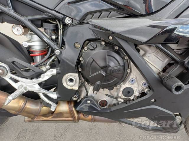 2026 BMW S 1000 
