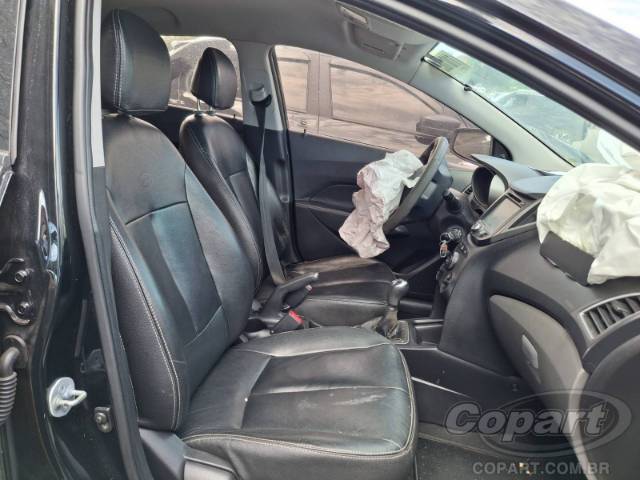 2015 HYUNDAI HB20S 