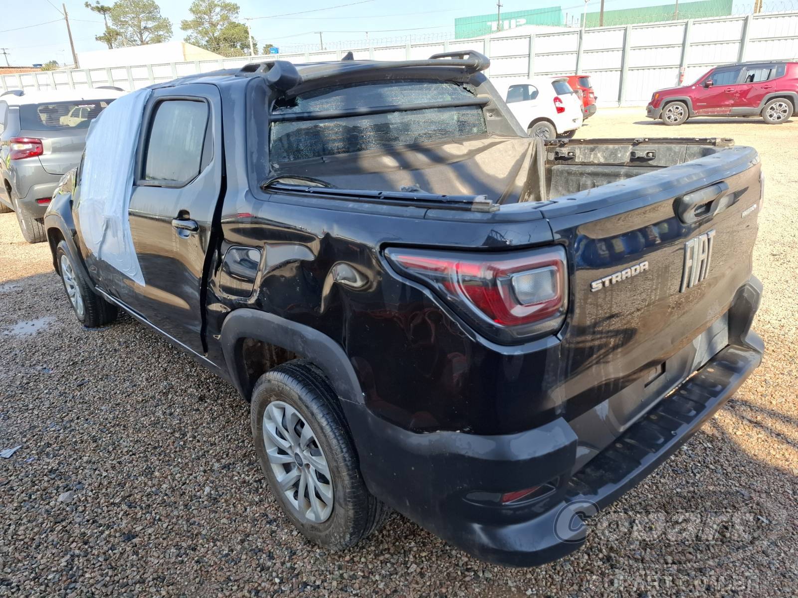 Foto 3: 2025 FIAT STRADA CD
