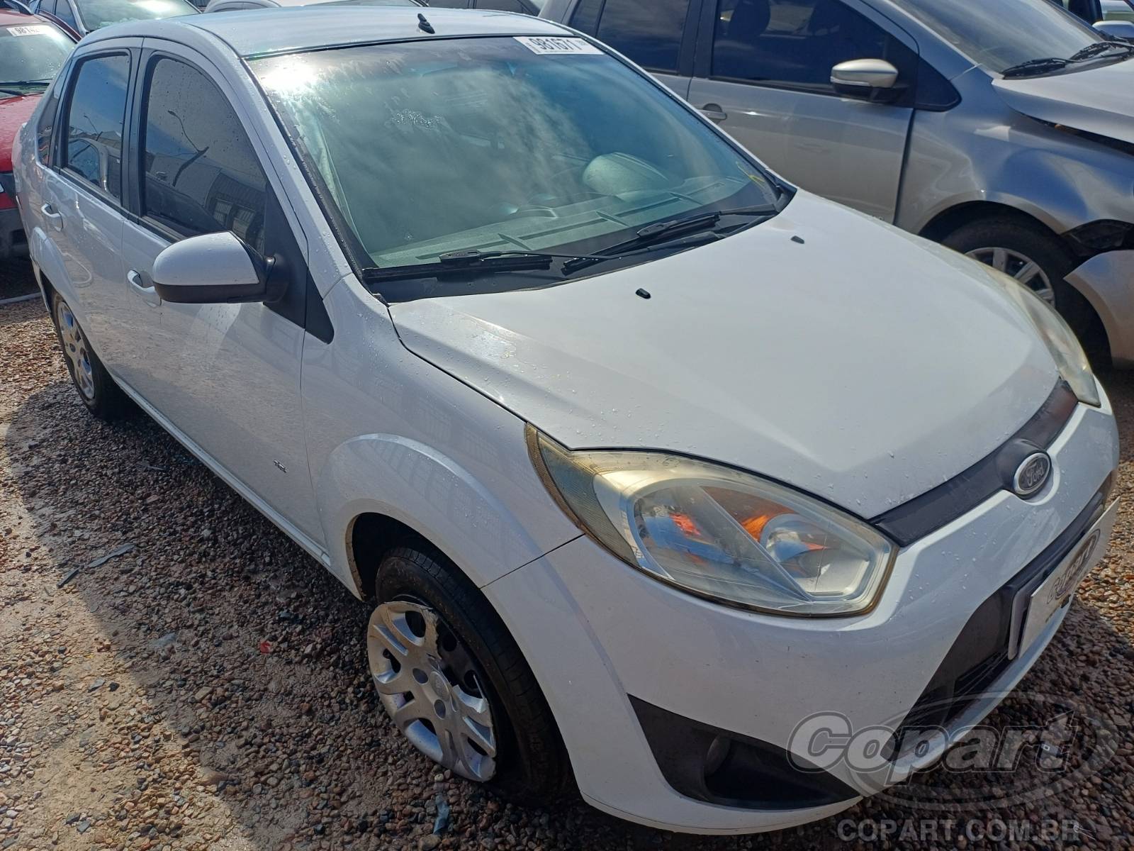 Veículo Ford Fiesta Ford Fiesta Sedan Flex 1.6 RoCam 2014 Pequena Monta 2014 em leilão