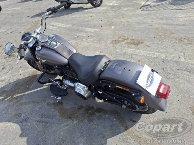 2016 HARLEY-DAVIDSON SOFTAIL 