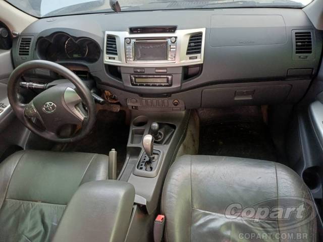 2012 TOYOTA HILUX CD 