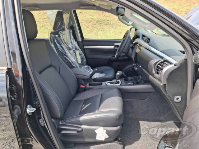 2025 TOYOTA HILUX CD 