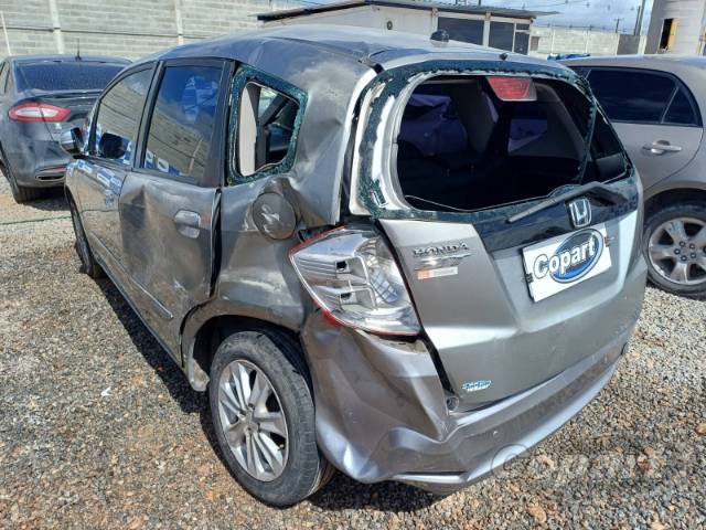 2014 HONDA FIT 