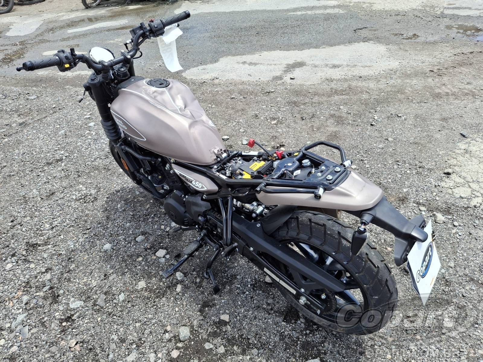Foto 3: 2026 ROYAL ENFIELD GUERRILLA