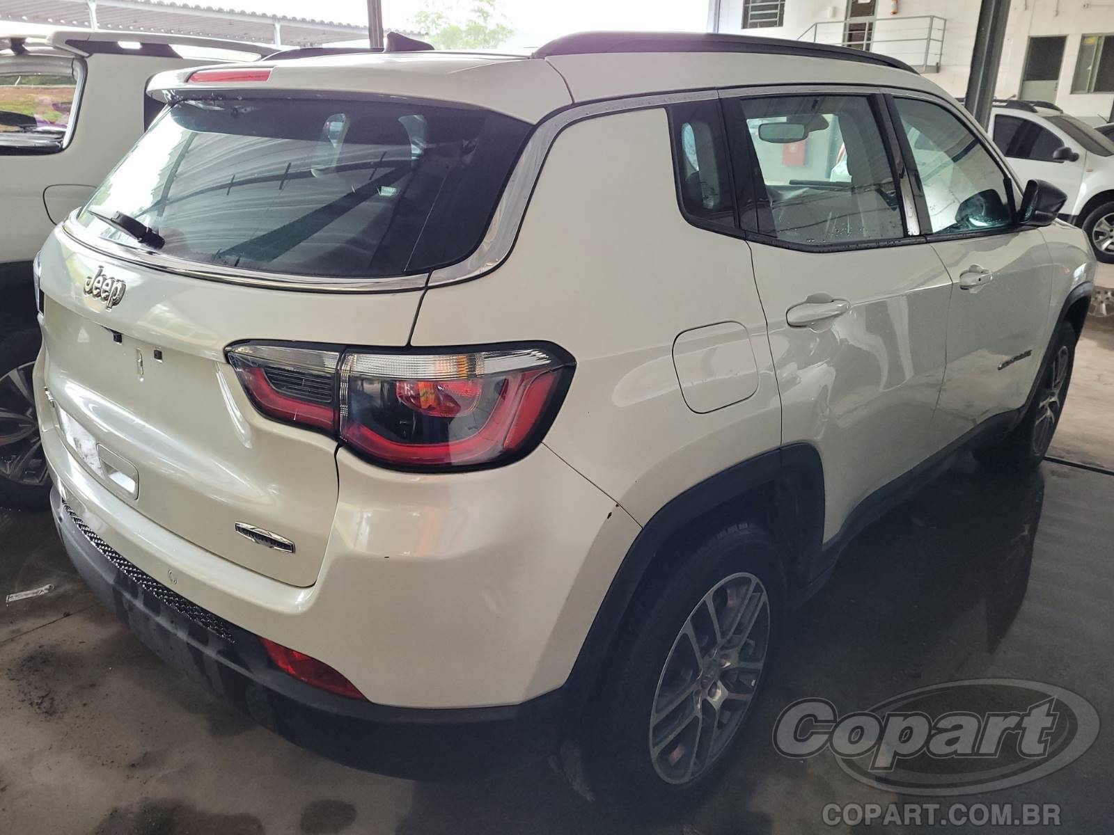 Foto 4: 2019 JEEP COMPASS