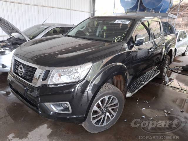 2021 NISSAN FRONTIER CD 