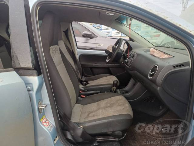 2015 VOLKSWAGEN UP 