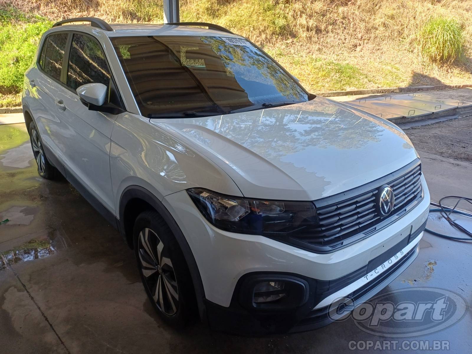 Veículo VW - VolksWagen T-Cross VOLKSWAGEN T-CROSS 200 AT 1.0 12V TSI Turbo 2022 2022 em leilão